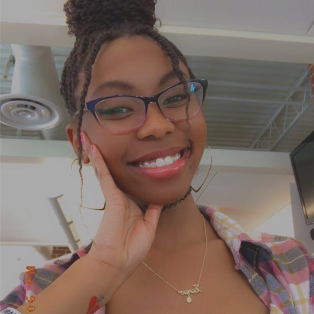 Meet your Posher, Jaliya